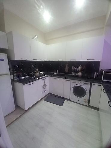 Uzunmüddətli kirayə mənzillər: Təcili Satılır: Evin ümumi qiyməti 175000 ₼.Nağd alış da mümkündür. 3 — 5
