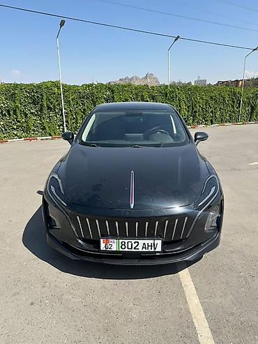 химия для авто: Brilliance : 2021 г., Автомат, Электромобиль, Седан — 1