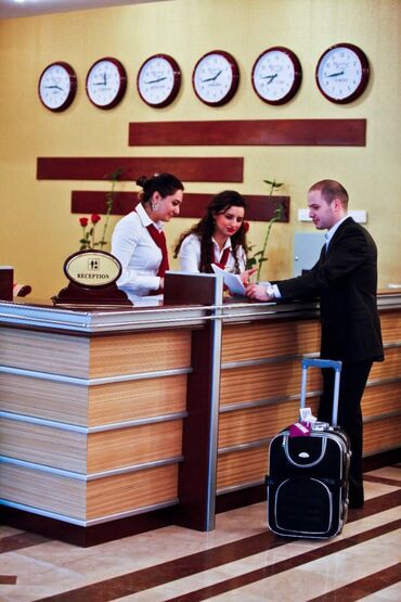 Kommersiya daşınmaz əmlakının satışı: Badamdar qəsəbəsi ərazisində 4 ulduzlu 5 mərtəbəli hotel satılır — 10