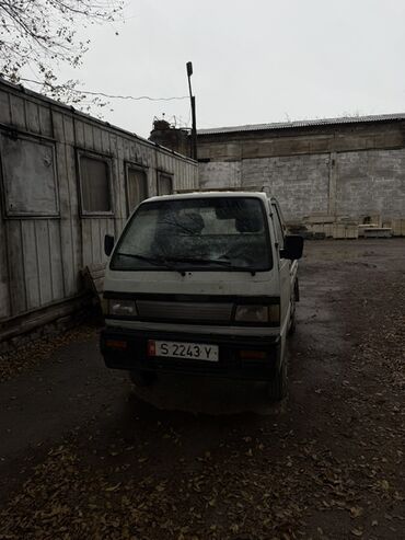 срочно продаю в связи с переездом: Daewoo Лабо: 1997 г., 0.8 л, Механика, Бензин