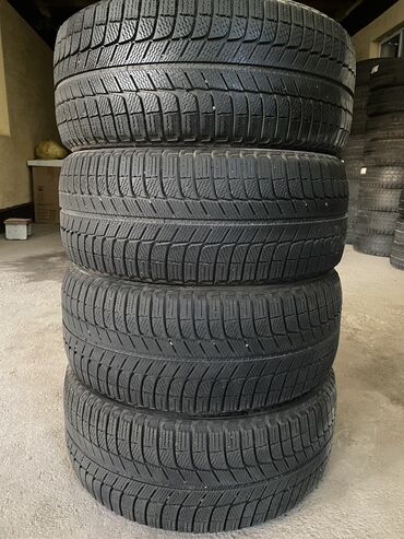 Шины: Шины 225 / 45 / R 18, Зима, Б/у, Комплект, Легковые, Германия, Michelin