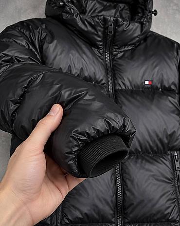 зимнии куртки: Зимние куртки Tommy Hilfiger цена: 4600 Размеры: M-3XL Материал — 1