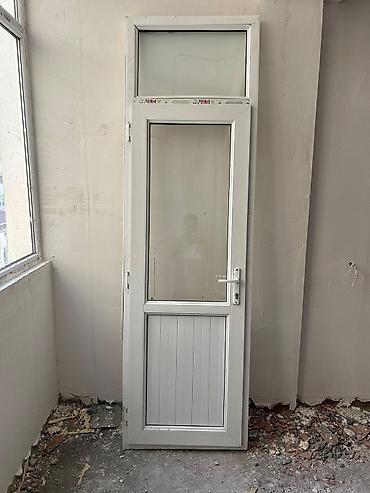 ağ qapı: PVC balkon qapısı və pəncərə dəsti 1 qapı ve 1 pəncərə - Material — 1