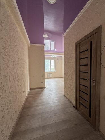 куплю дом район пишпек: 3 комнаты, 49 м², Индивидуалка, 2 этаж, Евроремонт