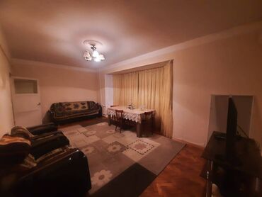 Köhnə tikili: Bakı, 3 otaqlı, Köhnə tikili, m. Xətai, 90 kv. m — 2