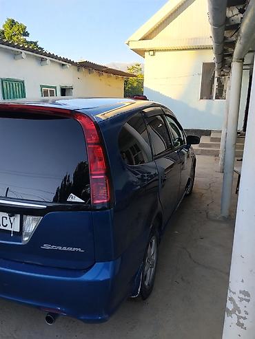 bmv e34: Honda Stream: 2003 г., Автомат, Минивэн — 4
