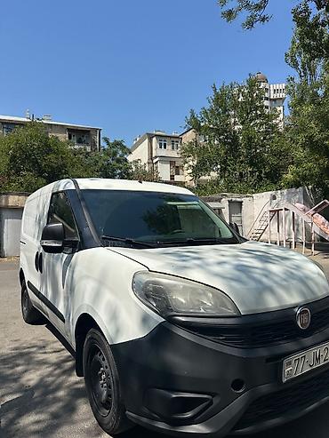 Fiat: Fiat Doblo Cargo 1.3 MultiJet yük furgonu - Kuzov: ağ, 2 arxa qoşa — 3