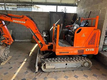 Экскаваторы: Экскаватор, Doosan, 2010 г., Гусеничный — 3