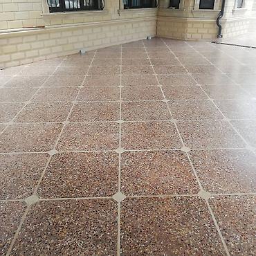 Beton işləri: Teras, həyət və pilləkənlər üçün mozaik-beton döşəmə işləri. - — 10