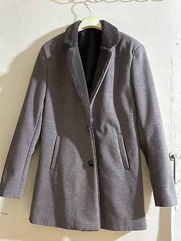 parca salvar: Kişi üçün qış palto-su - Rəng: tünd boz (melanj effekti) - Model — 1