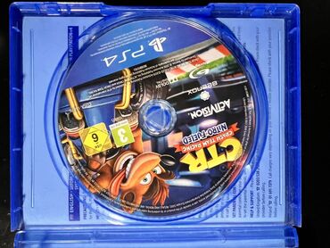 райия: Игра для PS4: Crash Team Racing Nitro-Fueled (диск Blu‑ray в фирменном