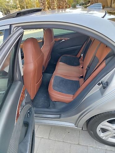 Mercedes-Benz: Mercedes-Benz E-Class: 2.7 l | 2003 il Sedan — 21