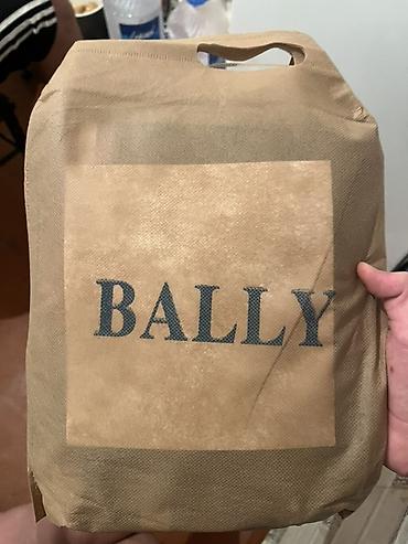 Сумка через плечо Bally - Материал: фактурная кожа (судя по виду). -