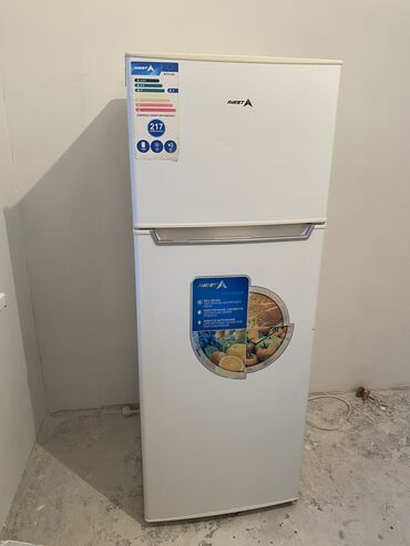 холодилник в рассрочку: Холодильник Avest, Б/у, Двухкамерный, 60 * 160 * 50
