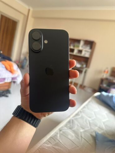 iphone 16e qiyməti: IPhone 16