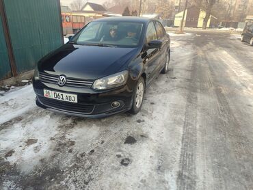 Volkswagen: Volkswagen Polo: 2012 г., 1.6 л, Механика, Бензин, Седан