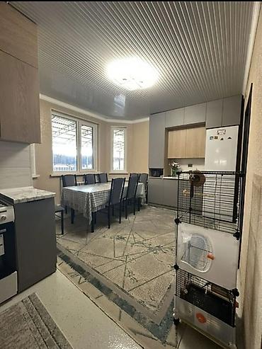 Продажа коттеджей и домов: 📢 **Продаётся дом (2-этажный)** 📍 Бишкек, ул. Молодая Гвардия – — 15