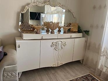 mebel dunyasi: Komod tecili evden cixmalidir. Qiymet 150azn. Unvan Novxani Nigaz — 1