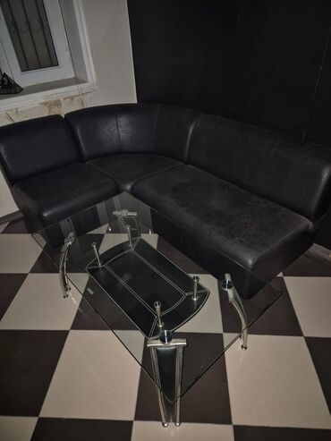 Salon, tibbi kreslolar: Künc divan