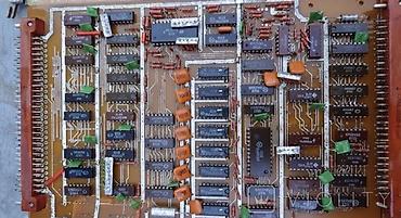kagiz istehsali: Sovet elektronika hissələri alınır – köhnə platalar, mikrosxemlər — 4