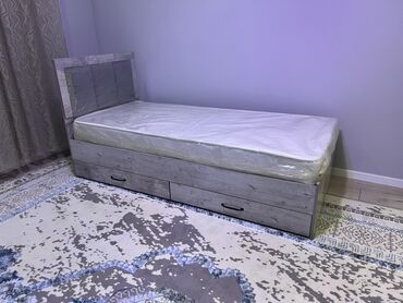 Односпальные кровати: Односпальная кровать, Новый, С мягким изголовьем, В рассрочку, длина - 200 см — 2