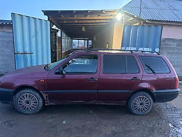 Toyota: Машына состояние нормально двигатель мощный Объем 1.8 каропка — 4