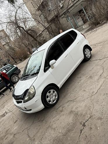 Honda: Honda Fit: 2002 г., 1.3 л, Автомат, Бензин, Хэтчбэк — 18