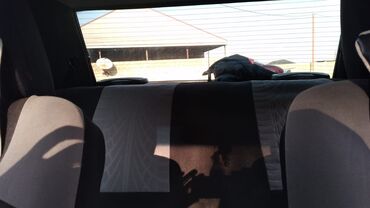 Mercedes-Benz: Mercedes-Benz 190 (W201): 1.8 l | 1990 il Sedan — 3