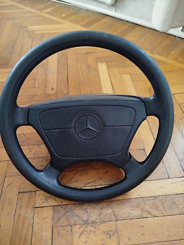 W124 arxa stoplar,cizıx çətı yoxtu+sükən,ikisi bir yerdə 100 manat lalafo.az -da W124 arxa stoplar,cizıx çətı yoxtu+sükən,ikisi bir yerdə 100 manat