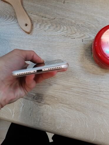 Kompüter, noutbuk və planşetlər: IPhone 8 Plus, Rose Gold, Barmaq izi