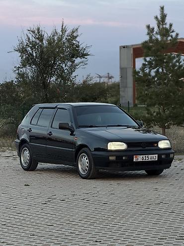 devo matiz: Volkswagen Golf: 1993 г., 1.8 л, Механика, Бензин, Хэтчбэк — 6