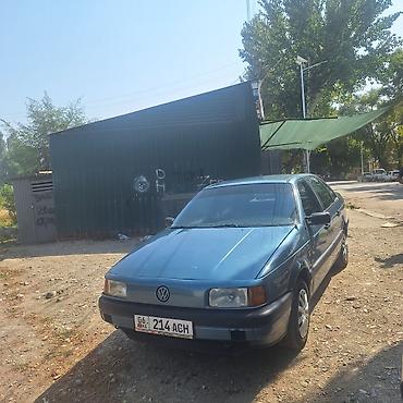 катализаторы продажа: Volkswagen Passat: 1989 г., 1.8 л, Механика, Бензин, Седан — 1