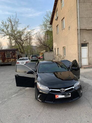 Ssangyong: Toyota Camry: 2016 г., 2.5 л, Автомат, Бензин, Седан