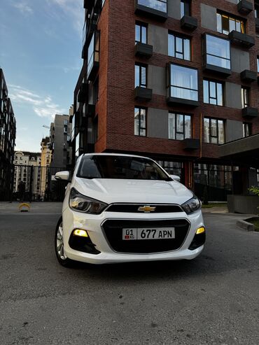 шевроле спарк 2017 цена: Chevrolet Spark: 2017 г., 1 л, Вариатор, Бензин, Хетчбек