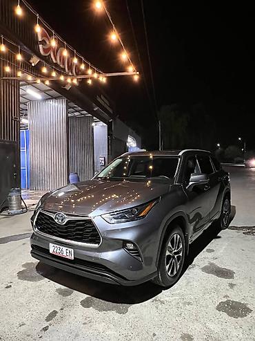 2107 салон: Toyota Highlander: 2021 г., 2.5 л, Автомат, Гибрид, Кроссовер — 6