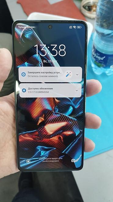 apple 16 pro: Poco x5 pro 5g
дисплей оригинал 
память 8/256гб
состояние хорошее — 2