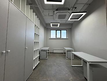 Коммерческая недвижимость: Сдаю Офис целиком: 280 м², В жилом комплексе, С ремонтом, С отдельным входом, С юридическим адресом, Первая линия — 2