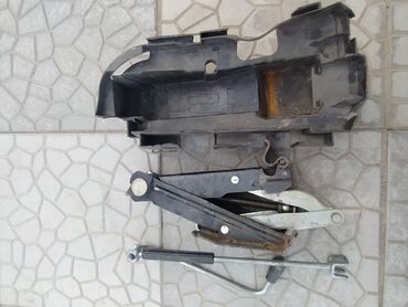 дамкрат авто: Домкрат баллоновый ключ на Вольцваген Ауди Гольф Комплект оригинал