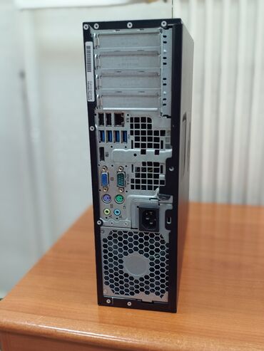 Desktop računari i radne stanice: HP compaQ 8300 sff Intel i 5-2400 3,1GHZ. 4GB. DD3. SSD120GB Intel na lalafo.rs — 5 Desktop računari i radne stanice: HP compaQ 8300 sff Intel i 5-2400 3,1GHZ. 4GB. DD3. SSD120GB Intel — 5