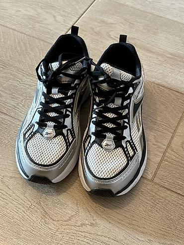 Reebok qadin qaçış krossovkaları - Model: Reebok (Comfort Footbed