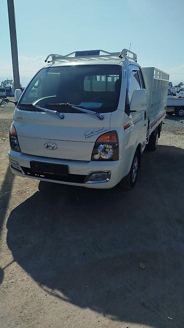 hunda: Hyundai Porter: 2023 г., 2.5 л, Типтроник, Дизель, Пикап — 8