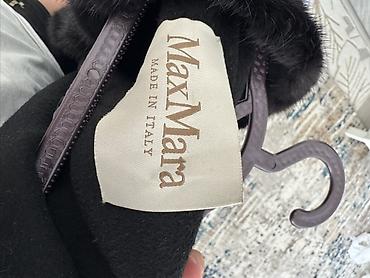 польто женский: Max Mara, Made in Italy — элегантное женское пальто с отделкой мехом — 1