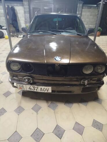 BMW: BMW 3 series: 1986 г., 2 л, Механика, Бензин, Седан