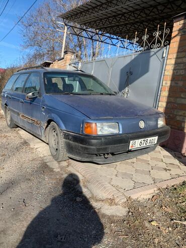 гид: Volkswagen Passat: 1992 г., 1.8 л, Механика, Бензин, Универсал