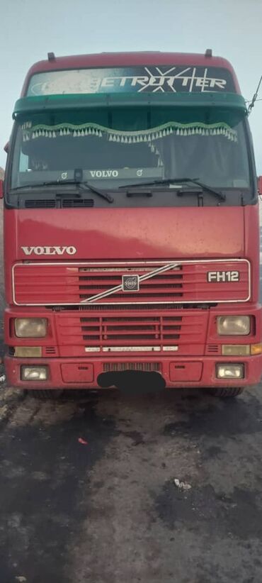 прицеп на трактор бу: Тягач, Volvo, 1998 г., Без прицепа