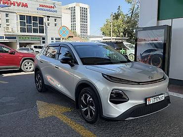 bad e5: Roewe : 2026 г., Вариатор, Электромобиль, Кроссовер — 2