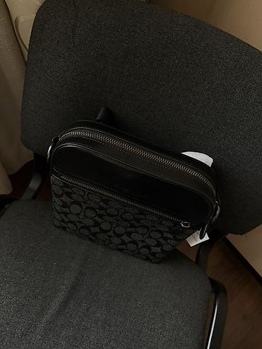 kipling monkey: Классическая сумка, Coach, Материал: Натуральная кожа, Застежка на молнии, Унисекс, Новый — 2