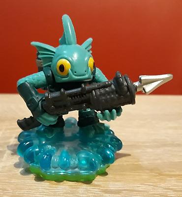 zlatne platforme: Skylanders Gill Grunt iz serije Spyro Adventure. Potpuno ocuvan i — 2
