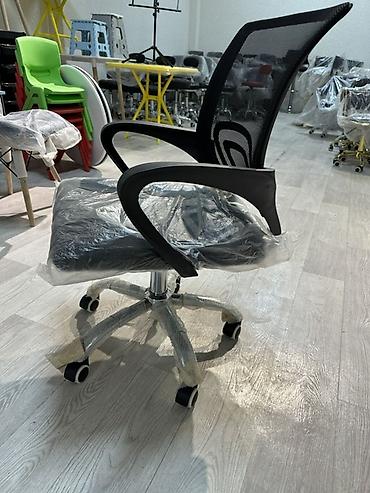 Офис креслолору: Офис креслолор, Жаңы, Дөңгөлөктүү, түсү - Кара, Өзү алып кетүү, Акылуу жеткирүү — 2