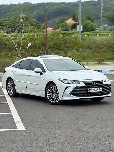 350: Toyota Avalon: 2020 г., 2.5 л, Автомат, Гибрид, Седан — 5